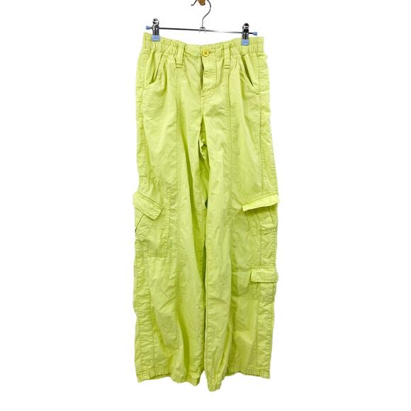 BDG Size XS Yellow Y2k low rise Cargo Pants - Picture 3 of 7